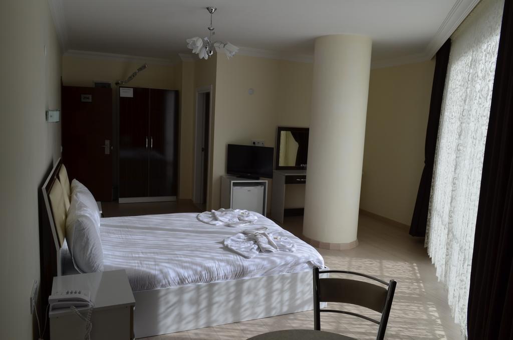 Kibyra Hotel Golhisar Екстер'єр фото
